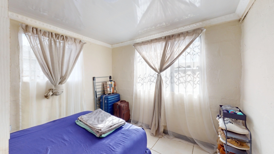 2 Bedroom Property for Sale in Mohadin North West